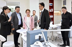 参访赫维什州卡尔曼・萨莫斯瓦里技术学校和博尔内米萨・格尔盖技术学校